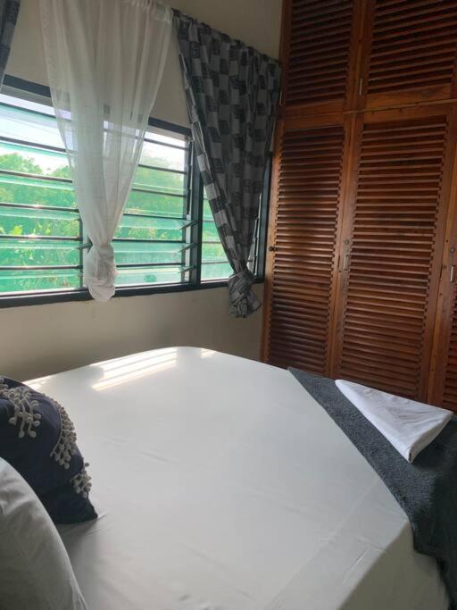 Jambo Diani 1-Bedroom Apartment Close To The Beach Diani Beach Kültér fotó